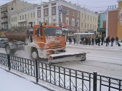 уборка снега на улицах